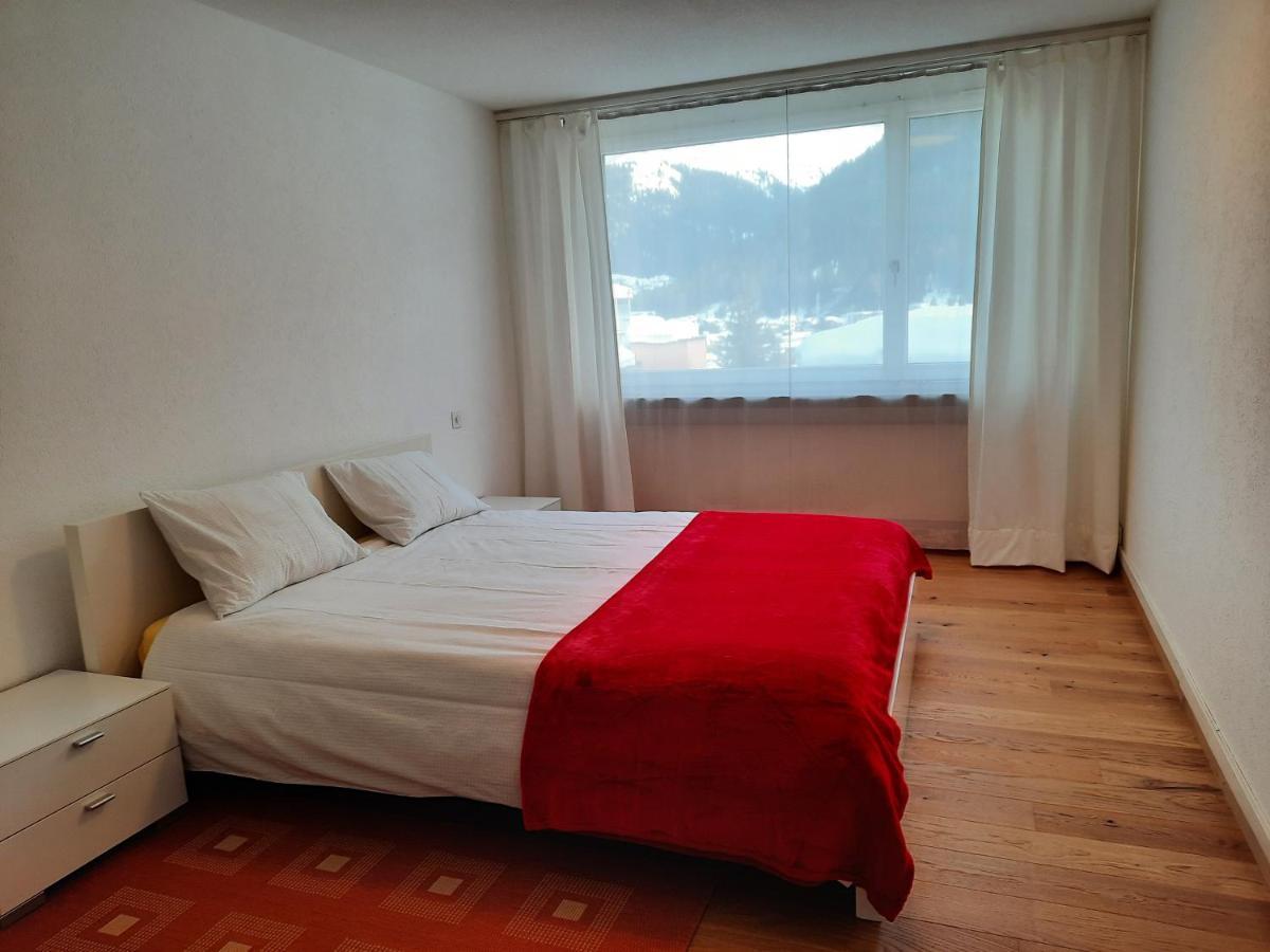 Holiday Accommodation - Swimming Pool Available Davos Exterior photo