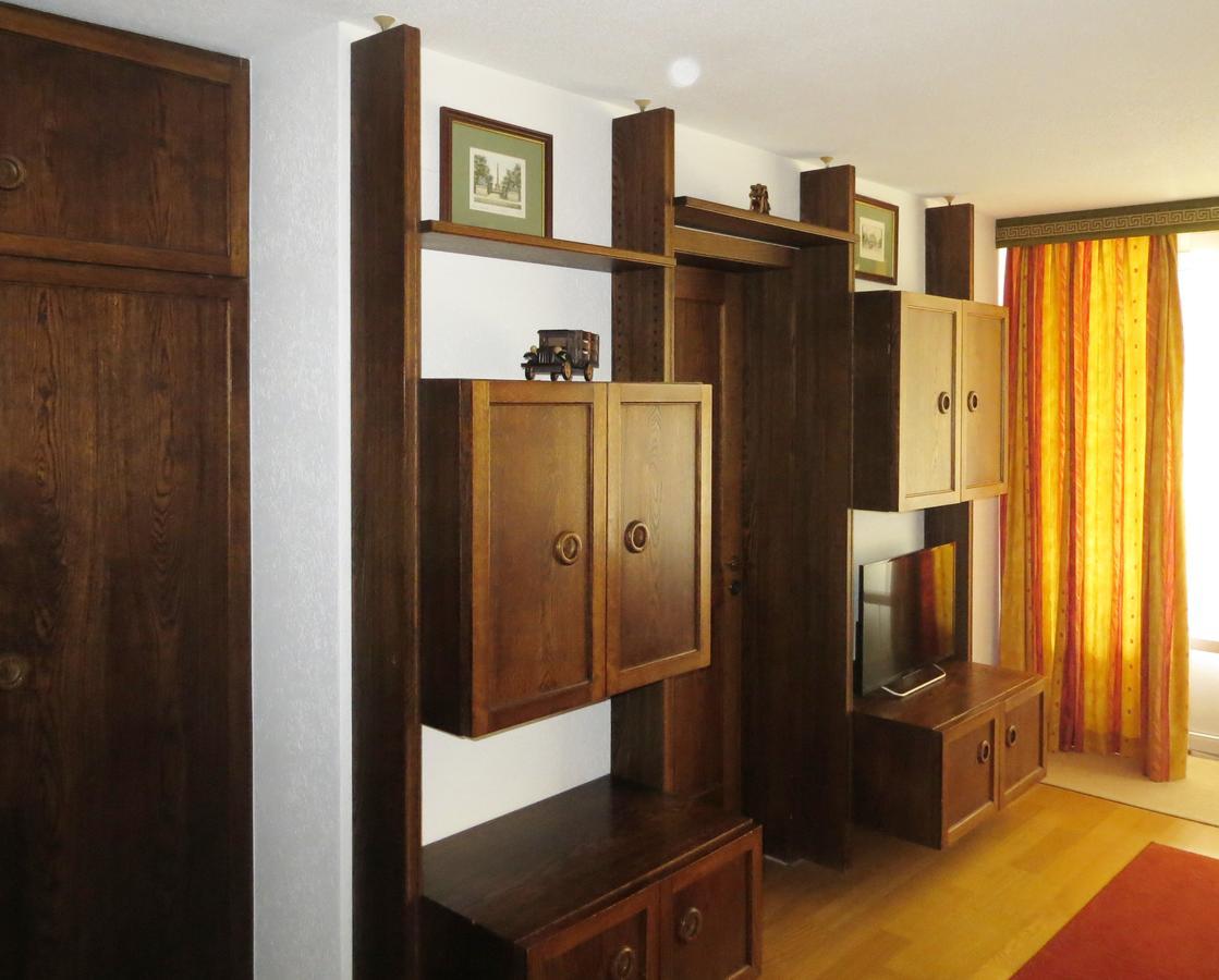 Holiday Accommodation - Swimming Pool Available Davos Exterior photo