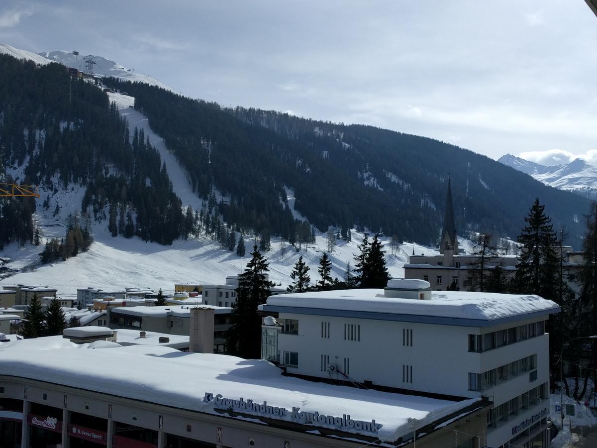 Holiday Accommodation - Swimming Pool Available Davos Exterior photo